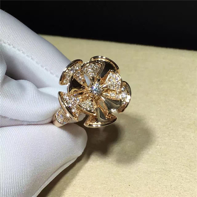 Flower Shaped Ring Luxury Jewelry 18K Gold Diamonds For Wedding / Engagement