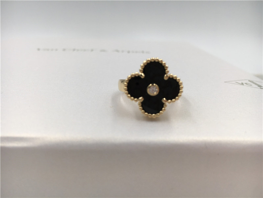 Round Diamond / Onyx 18K Gold Ring Vintage Alhambra For Wedding / Engagement