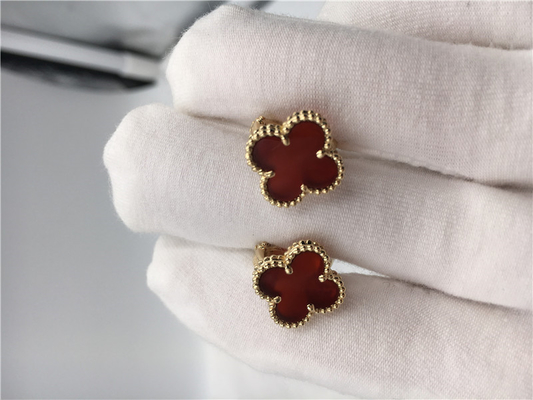 Van Cleef Arpels Sweet Alhambra earstuds 18k yellow gold with carnelian