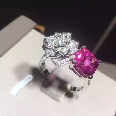 18K White Gold Piaget Rose Flower Ring G34UU600 With Cushion - Cut Pink Tourmaline