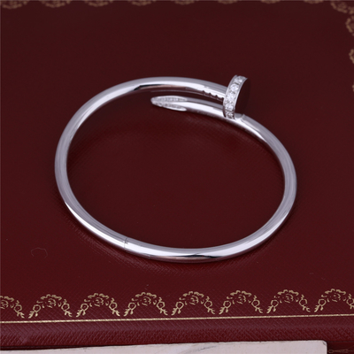 JUSTE UN CLOU BRACELET in 18 Karat WHITE GOLD Nail Bracelet with DIAMONDS on Top and End