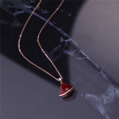 Women Carnelian Necklace In 18K Rose Gold Pendant Set With One Diamond