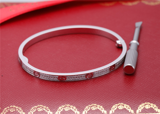 N6710817 Love Bracelet Small Model Pavé White Gold Diamonds