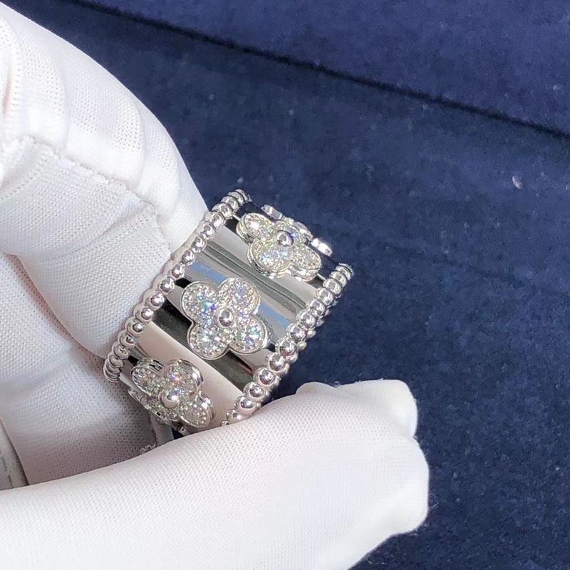Quality Medium Model VCA Van Cleef Perlee Clover Ring 18k Gold Support Private Customization factory