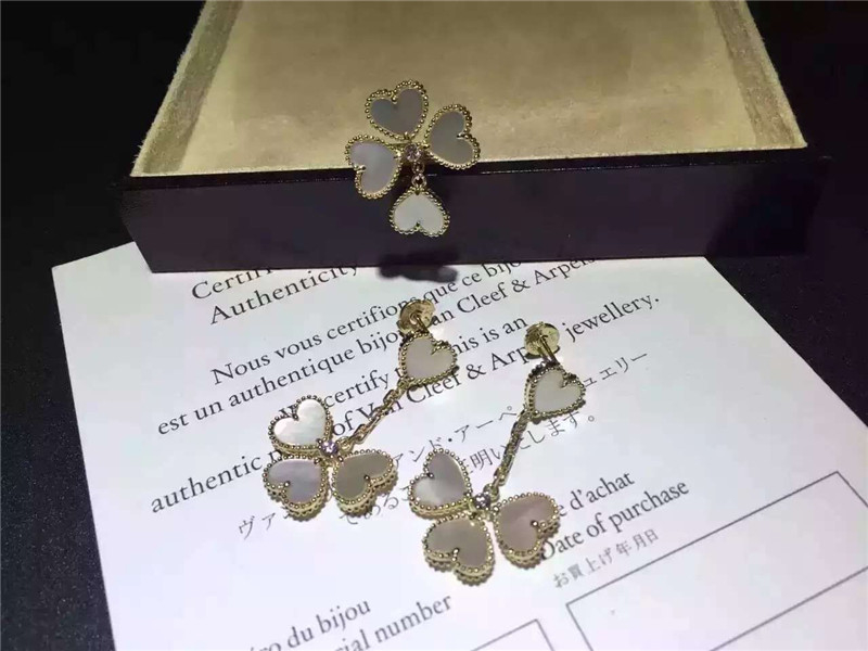 Van Cleef Sweet Alhambra Earrings , White Mother Of Pearl Earrings With Round Diamond