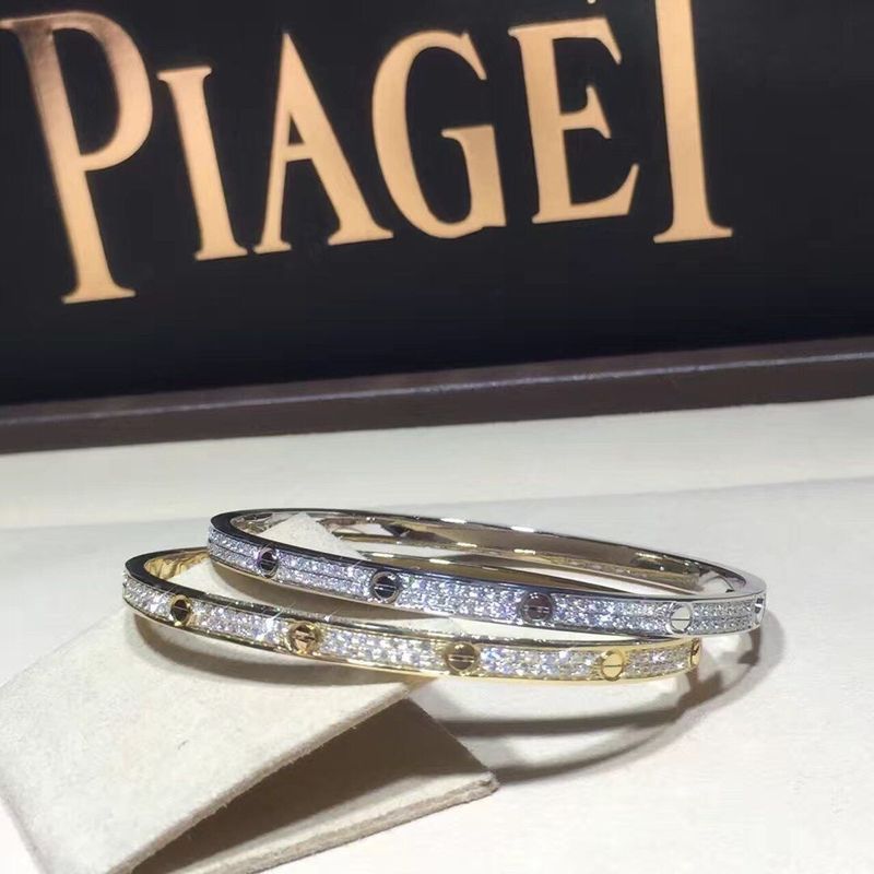 Quality Women White Gold Diamond Bracelet , 18K Gold  Love Bracelet With Gemstone factory