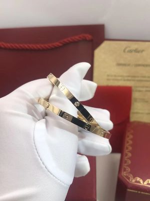 Quality LOVE 18K Gold Bracelet Small Model 6 Diamonds For Women / Men factory