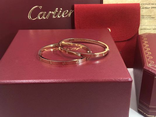 Quality LOVE 18K Gold Bracelet Small Model 6 Diamonds For Women / Men factory