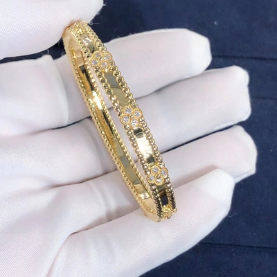VCA Perlee Sweet Clover Bracelet Medium Model 18k Yellow/Rose/White Gold VS Diamonds
