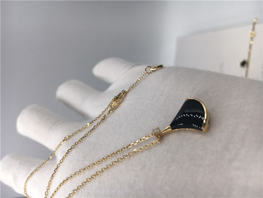 Quality Black Pendant Necklace 18K Yellow Gold , Black Gemstone Necklace With Onyx Pendant factory