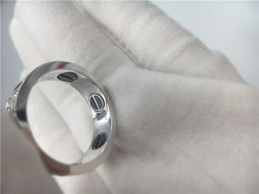 Quality B4207600 18K White Gold  Jewelry Love Ring With Diamonds / Ceramic factory