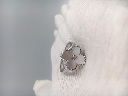 Quality Vintage Alhambra 18K Gold Ring White Gold With Diamond / White Mother Of Pearl factory