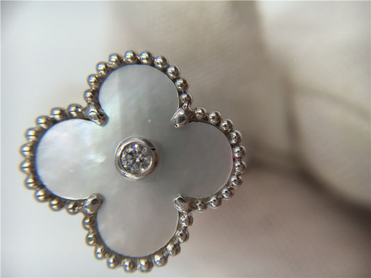 Quality Vintage Alhambra 18K Gold Ring White Gold With Diamond / White Mother Of Pearl factory