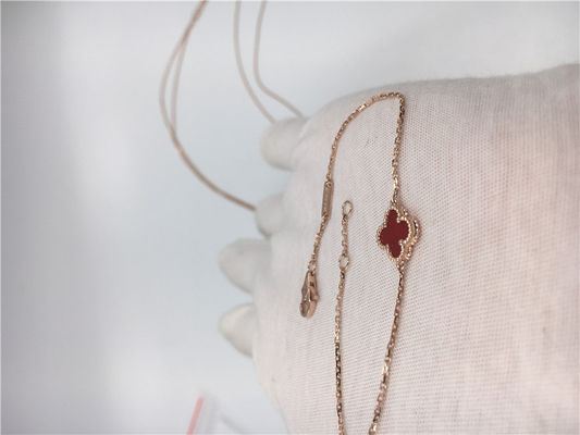 Quality Van Cleef Arpels 18K Gold Bracelet Sweet Style Carnelian For Young Girl factory