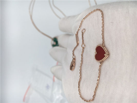 Quality Young Ladies 18K Gold Jewelry Sweet Alhambra Heart Bracelet With Carnelian factory