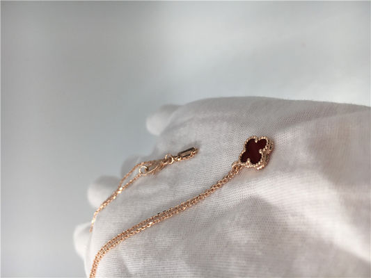 Quality Rose Gold Pendant Necklace For Girlfriend , 18k Magic Alhambra Necklace With Carnelian factory