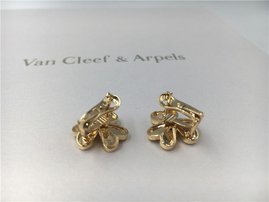 Quality Unique Luster Diamond 18K Gold Earrings With Heart Shaped Petal Design factory