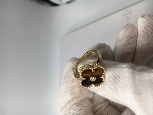 Quality Round Diamond Wedding Rings Yellow Gold 18k , Gemstone Engagement Rings With Tiger’S Eye factory