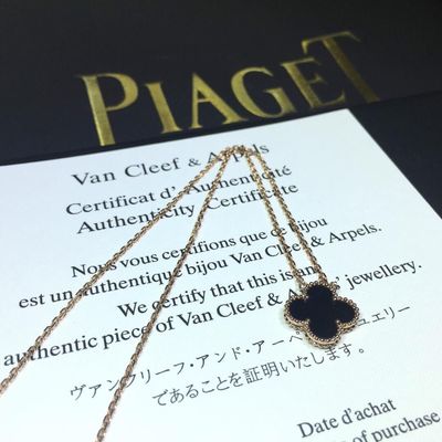 Quality Van Cleef Arpels Luxury Gold Jewelry Sweet Alhambra Pendant Yellow Gold Mother Of Pearl factory