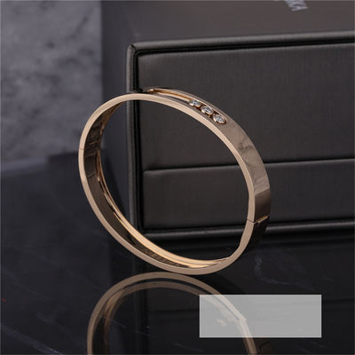 Quality 18K Yellow Gold Luxury Jewelry Move Noa Diamond Bangle Bracelet For Ladies factory
